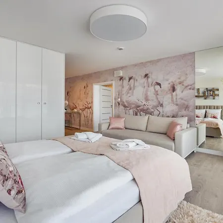 Apartmán Kasprowicza Z Basenem I Parkingiem W Cenie - Holiday City *