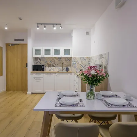 Kasprowicza Z Basenem I Parkingiem W Cenie - Holiday City Apartmán Kolobřeh