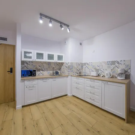 Kasprowicza Z Basenem I Parkingiem W Cenie - Holiday City